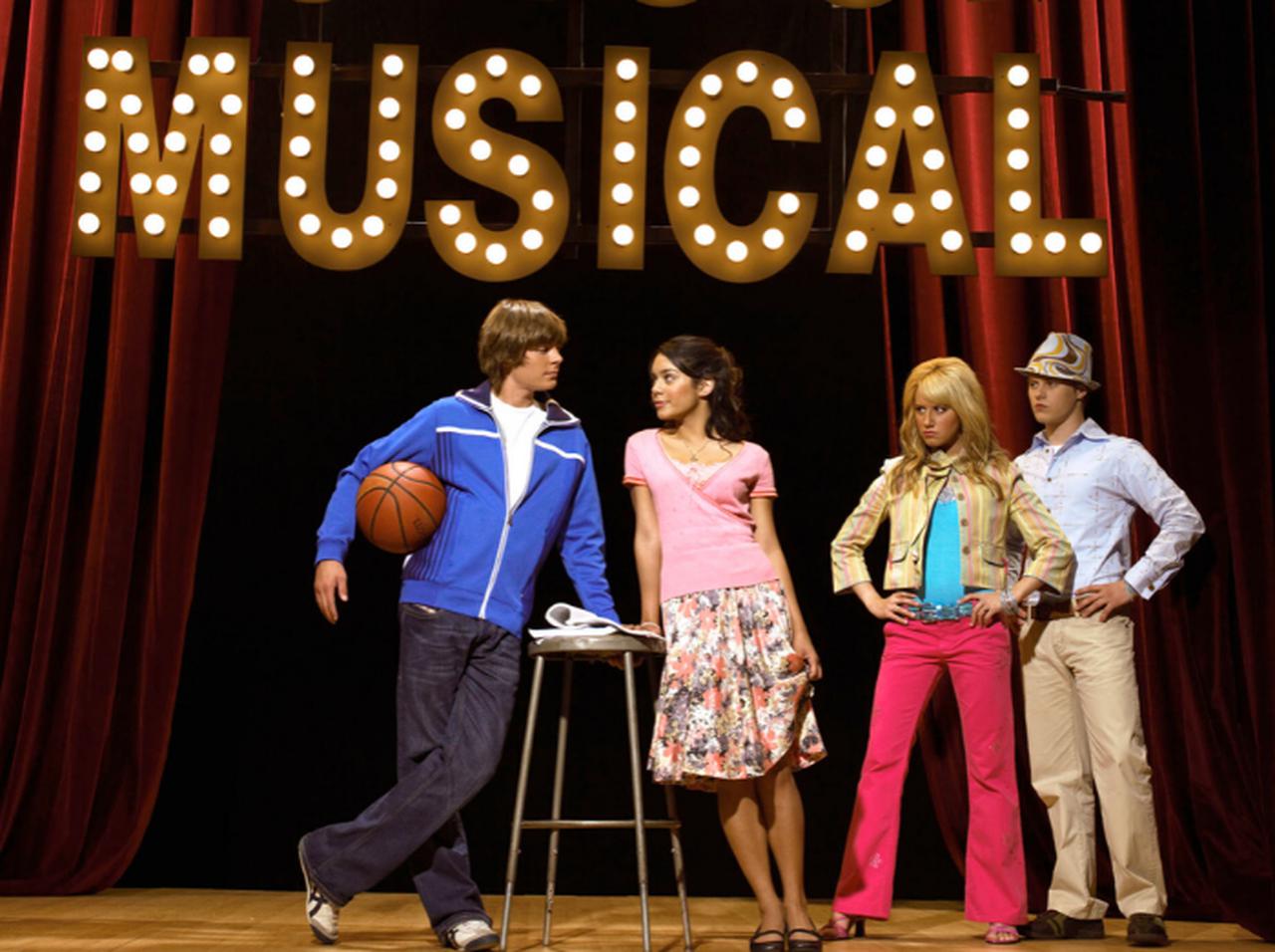 アシュレイ・ティスデイル、『ハイスクール・ミュージカル』あのダンスを披露