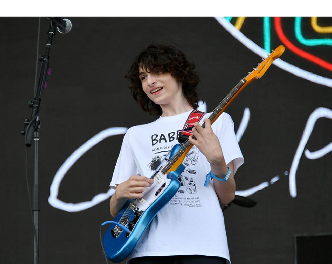 『ストレンジャー・シングス』フィン・ヴォルフハルト、新しいバンドを結成