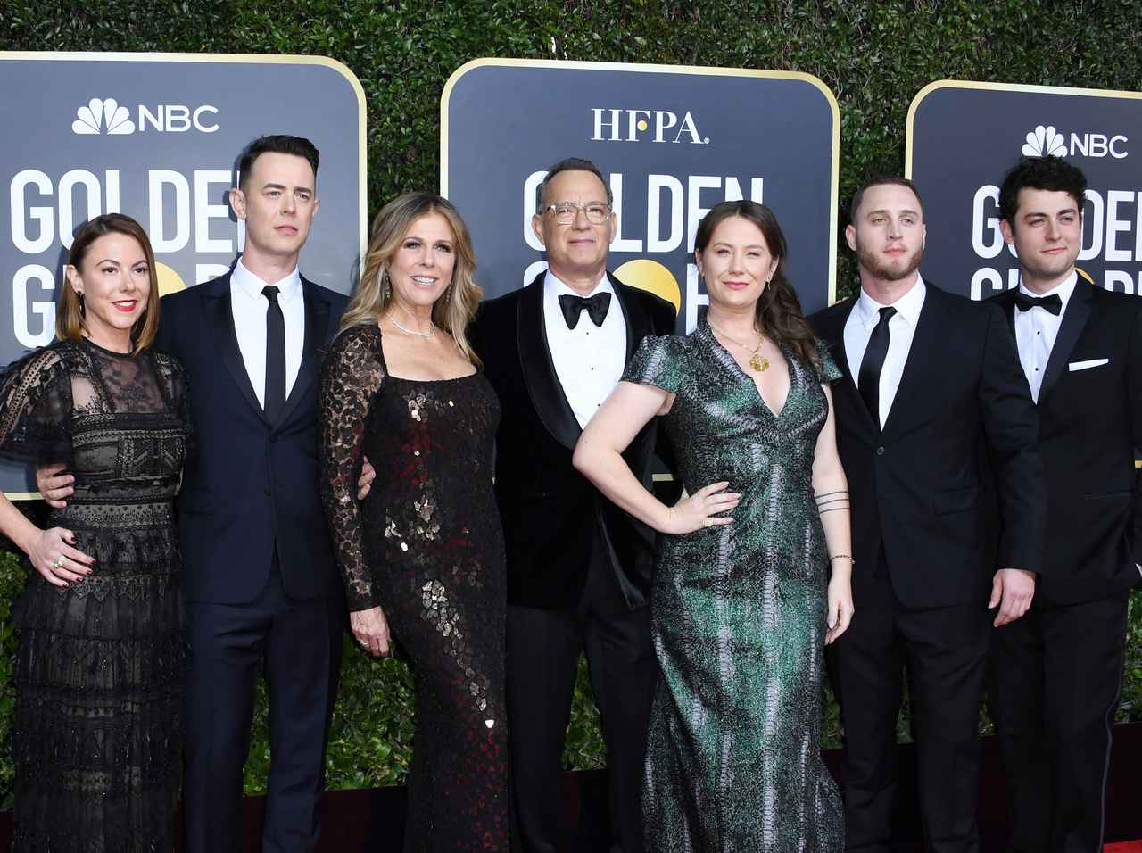 トム・ハンクス息子、家族が「イルミナティのメンバー説」にブチギレ