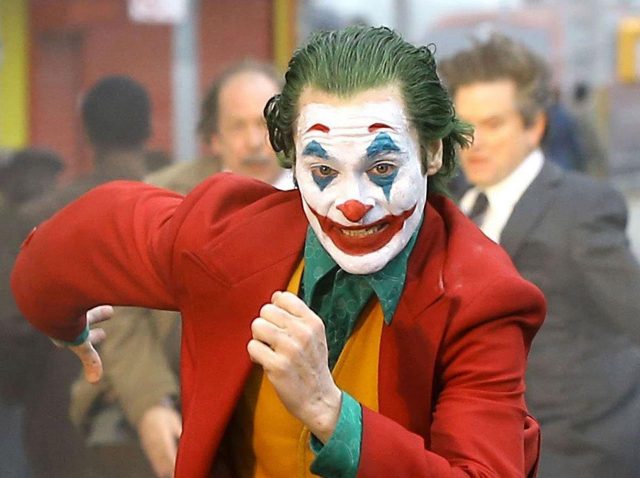 『ジョーカー』が「最低人命軽視と公共物破壊しまくり作品賞」ノミネート、ラジー賞結果は？