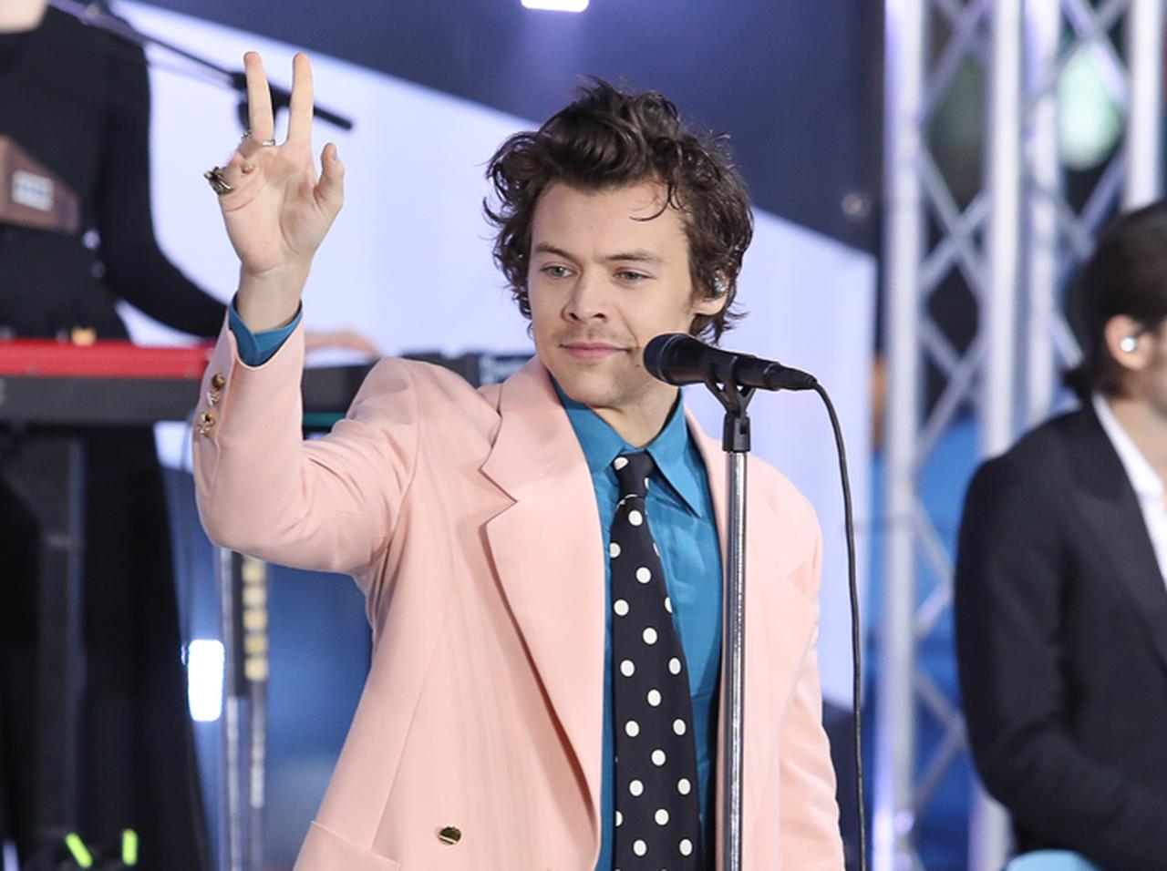 ハリー・スタイルズが自主隔離中に学んでいる「新スキル」に頭が下がる