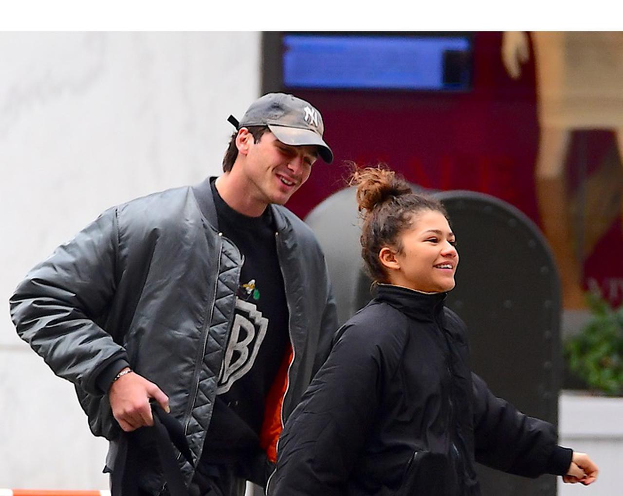 ゼンデイヤ、恋人ジェイコブ・エロルディとのデートに母親同伴