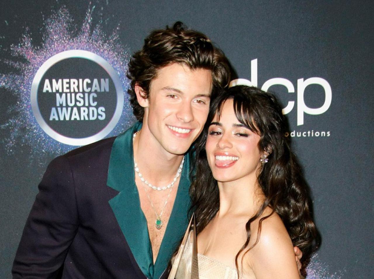 ショーン・メンデス&カミラ・カベロ、外出自粛期間を利用してお互いに「教えあっている」こととは?