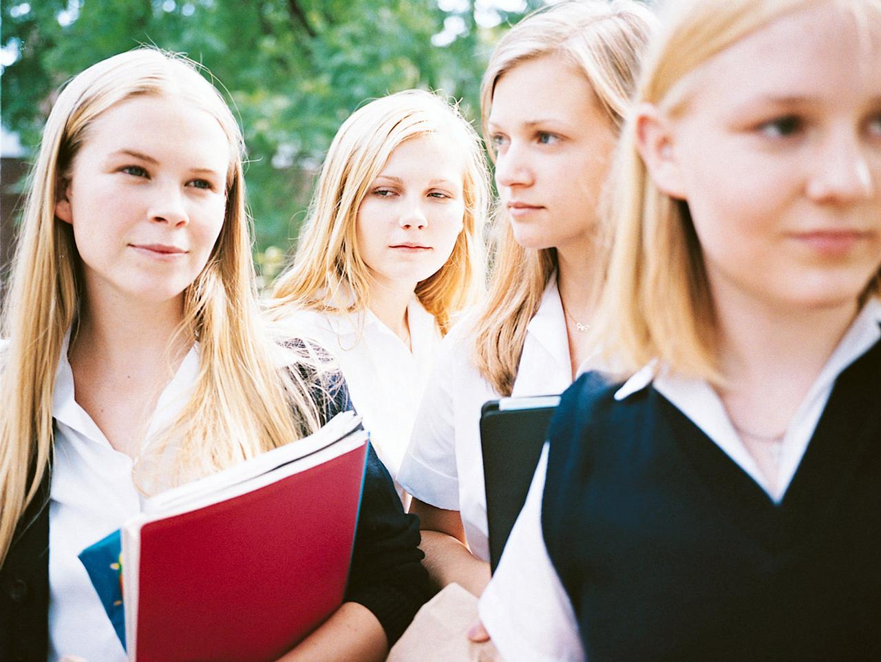 垢抜けデビューして一目置かれたい人必見!職場や学校で真似したいファッション映画特集