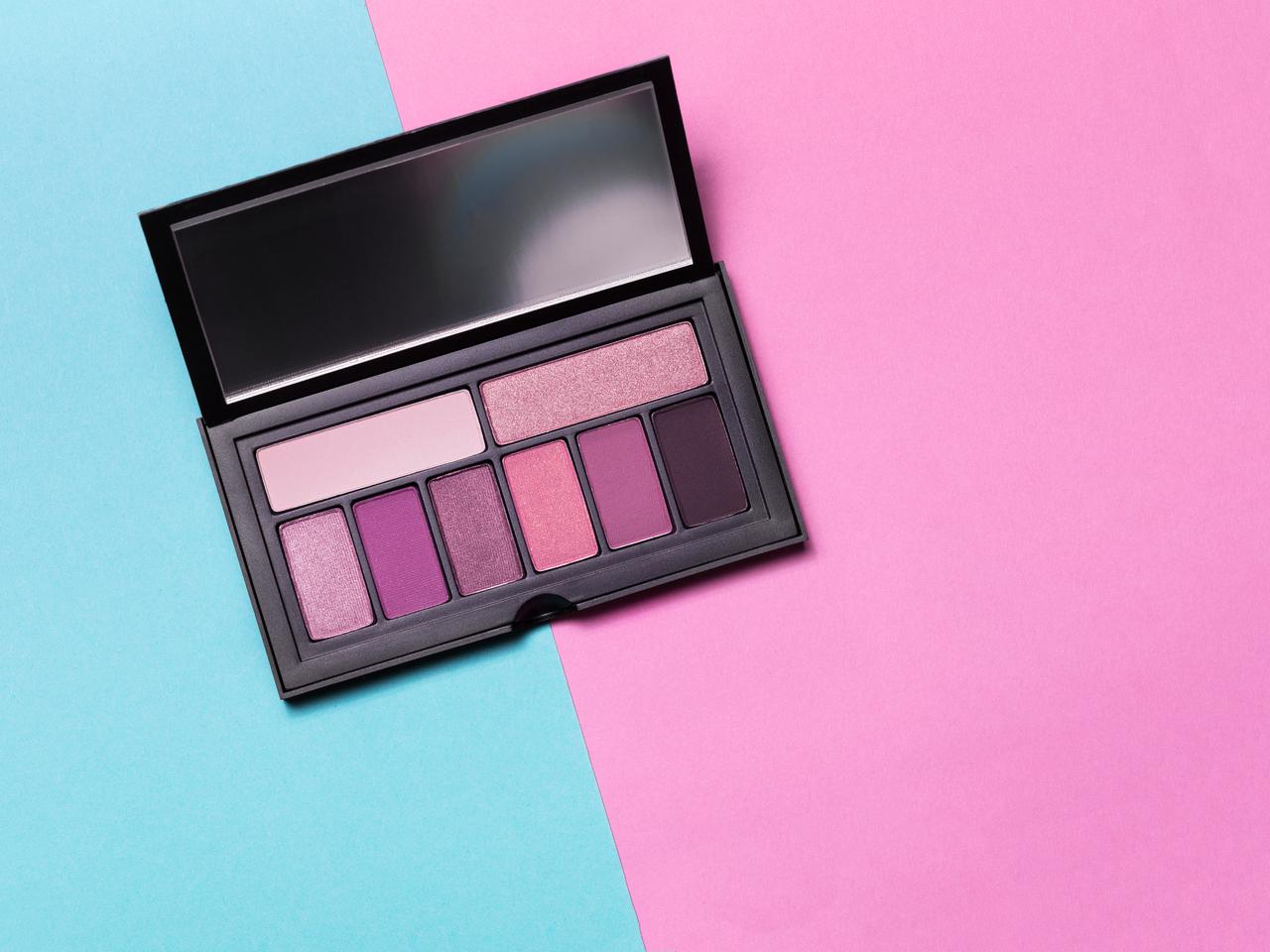 アイシャドウが似合わない理由は「色」ではなく「塗り方」にある!?