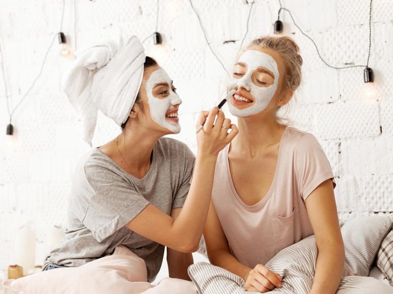 自宅待機中こそ、キレイのチャンス!「おこもり美容」で疲れをリセット