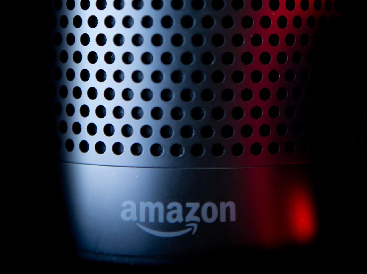 新型コロナウイルスで死去した女性、アマゾンのアレクサに残された「声」に心が痛む