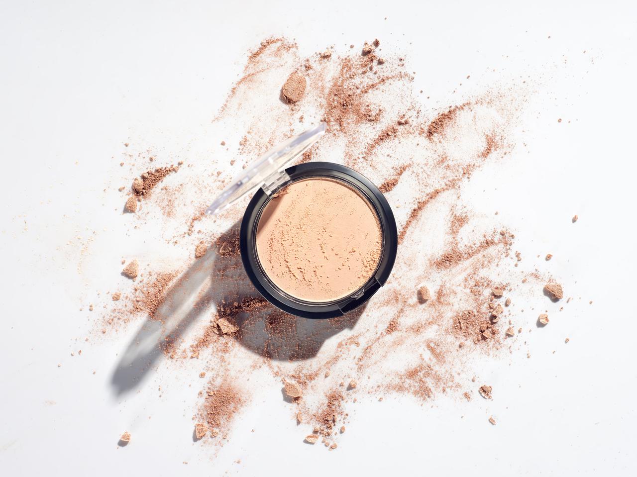 ツヤ肌メイクは“仕上げパウダー”で変わる！きれいをキープするメイク術