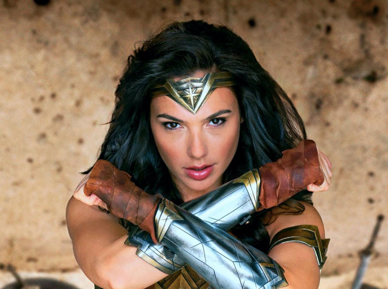 『ワンダーウーマン』はなぜ“最強ヒーロー”と言われるの？能力を知ればその理由が丸わかり！