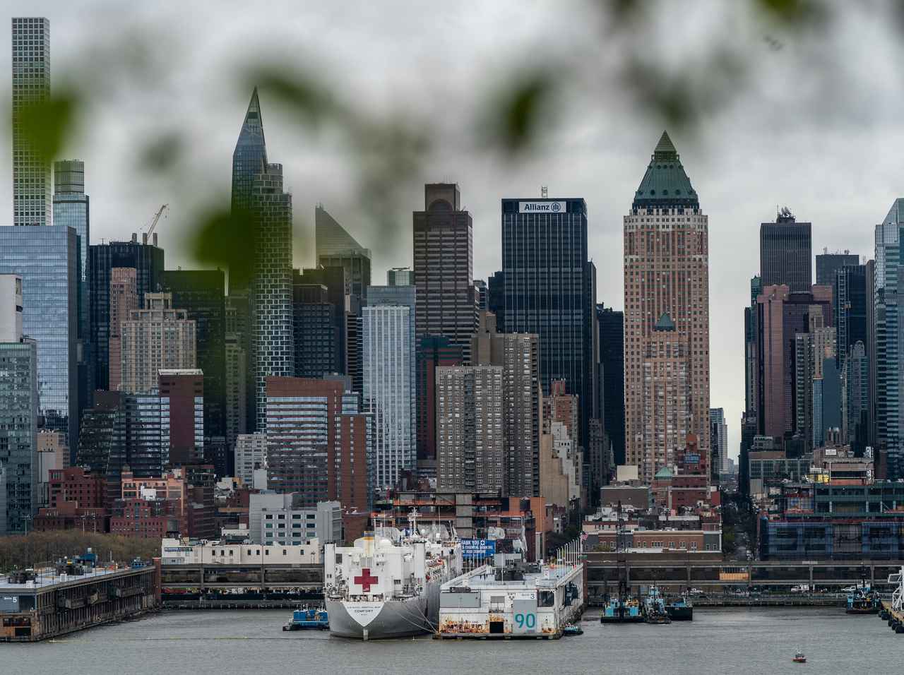 救命救急の医局長が自殺、新型コロナウイルスのストレスか