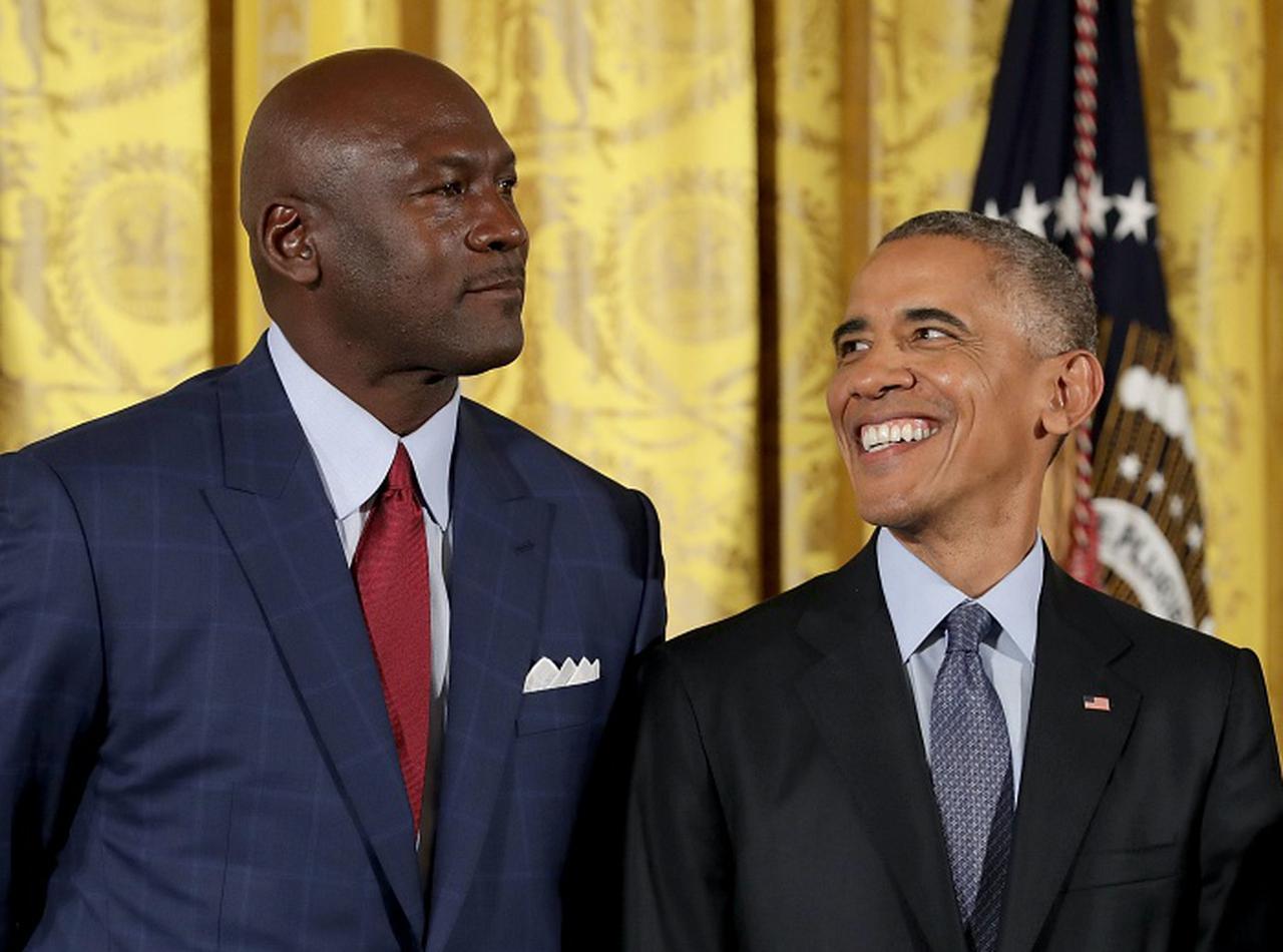 オバマ元米大統領、マイケル・ジョーダンのドキュメンタリーでのまさかの「肩書き」が話題