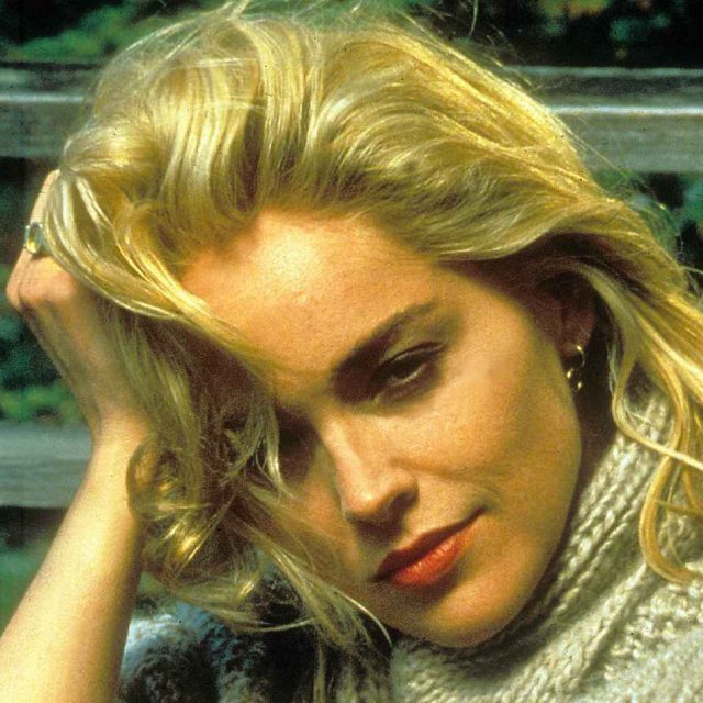 シャロン・ストーン、年上俳優に年寄りと言われた過去！映画界の女性軽視を語る