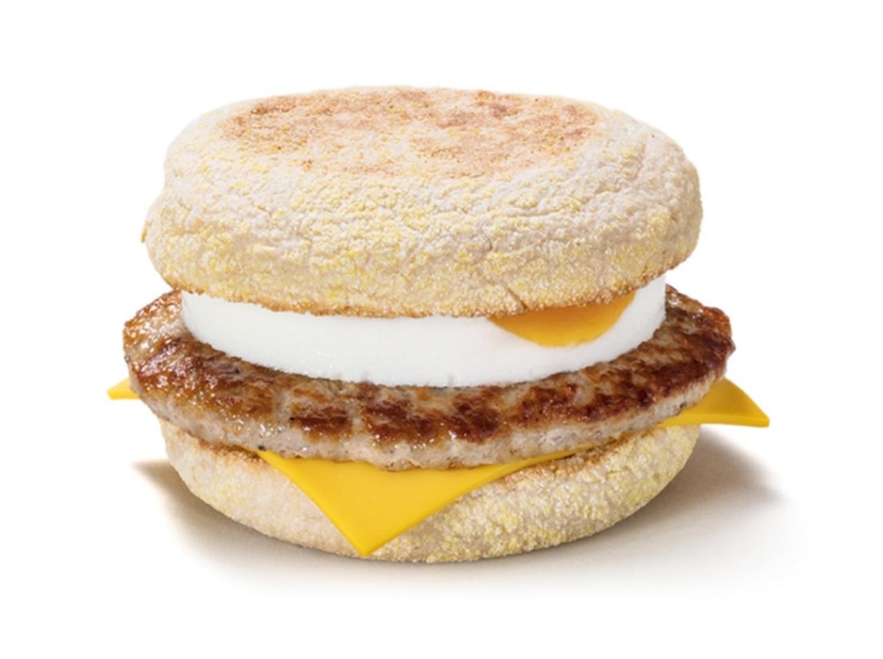 マクドナルドがソーセージエッグマフィンのレシピ公開！自宅で簡単につくれる