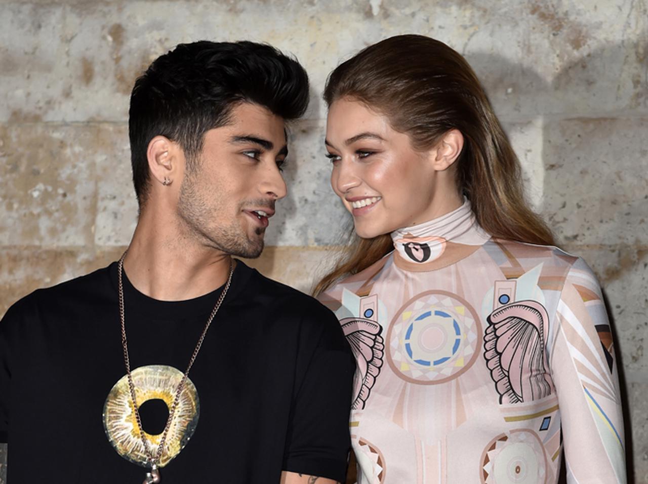 ジジ・ハディッド、25歳の誕生会写真に妊娠＆ベビーの性別の「ヒント」が？