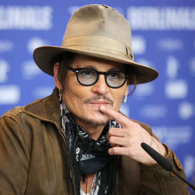 ジョニー・デップ、元妻との争いで「欠損した中指」に”陽気なあだ名”をつける