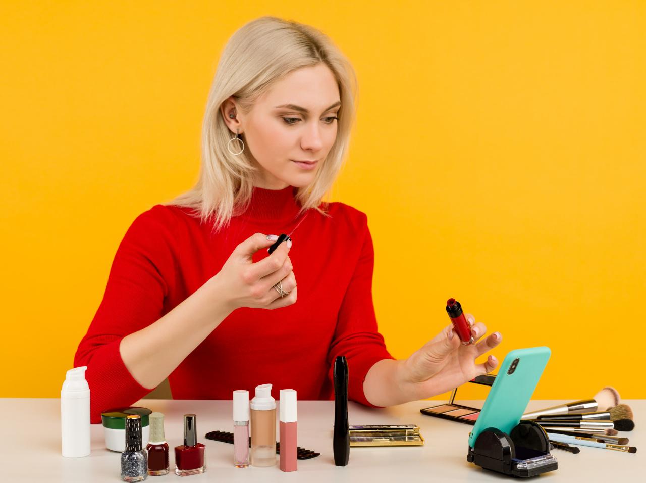 リップメイク、今っぽく仕上げる塗り方が目からウロコ!