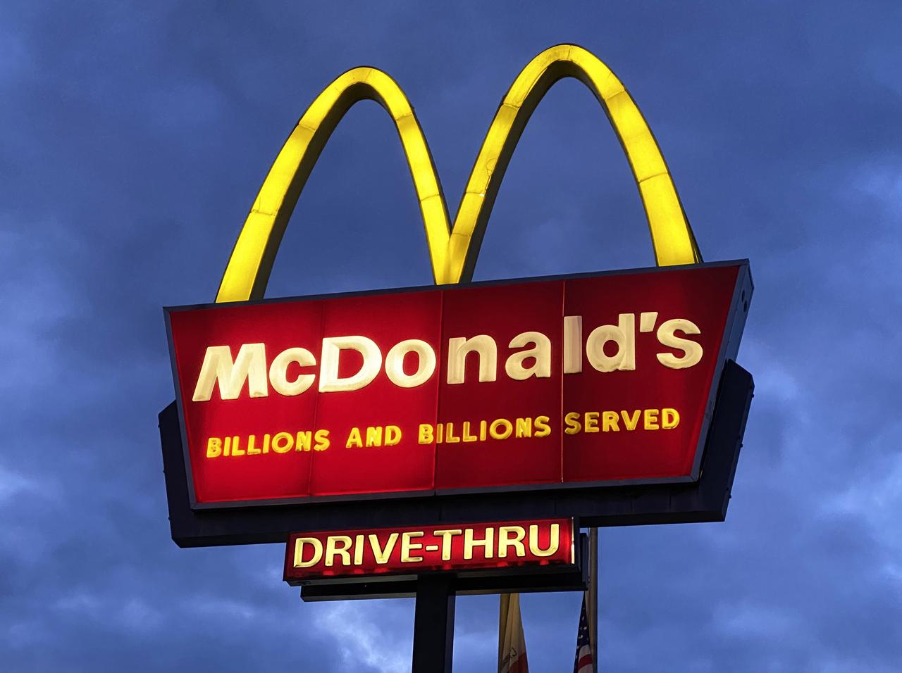 米マクドナルドがコロナ禍で閉鎖、怒った利用客が「驚きの事件」起こす