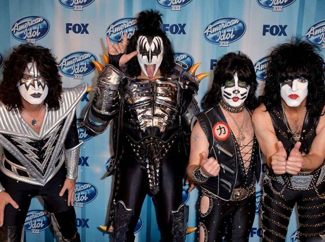 KISSの「STAY AT HOME」Tシャツが可愛すぎてゲットしたい