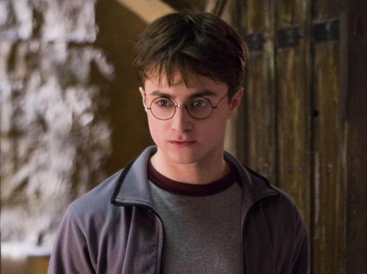 ダニエル・ラドクリフ、「外出自粛で使いたい呪文」に『ストレス症状』垣間見せる