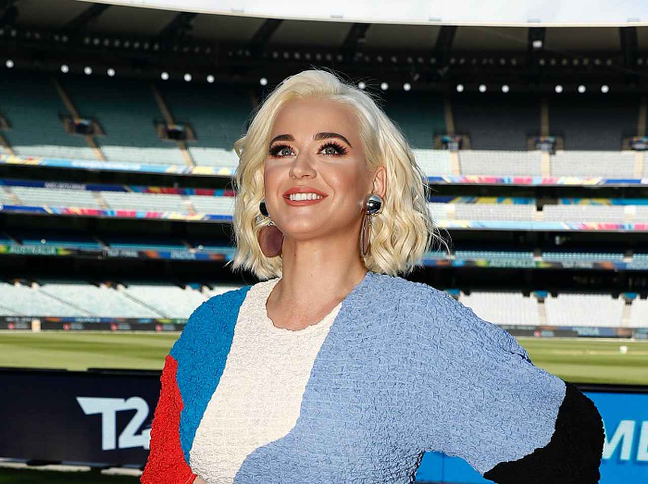 ケイティ・ペリー、ニューアルバムのリリースを発表&新曲が来週公開!