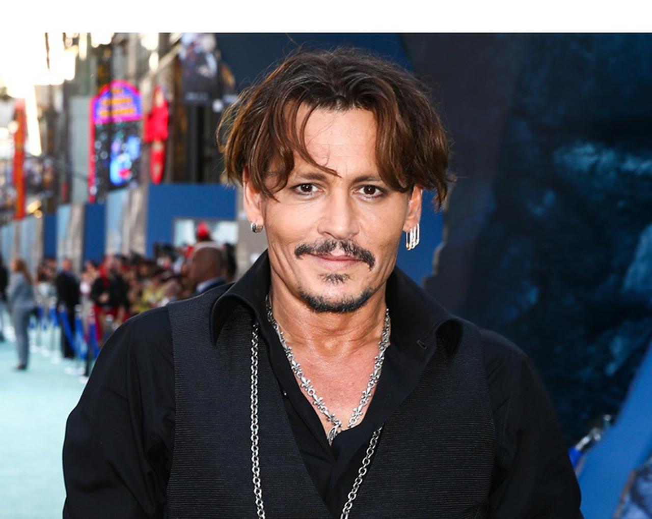 ジョニー・デップがインスタでフォローする2人の日本人は誰？