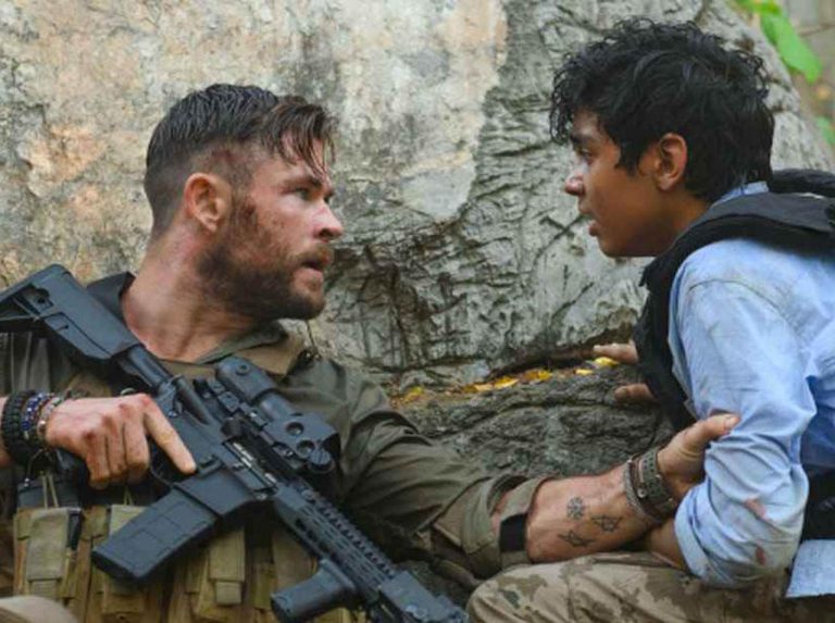 『タイラー・レイク』クリス・ヘムズワースが「ラストシーン」の真意を語る！その内容に納得