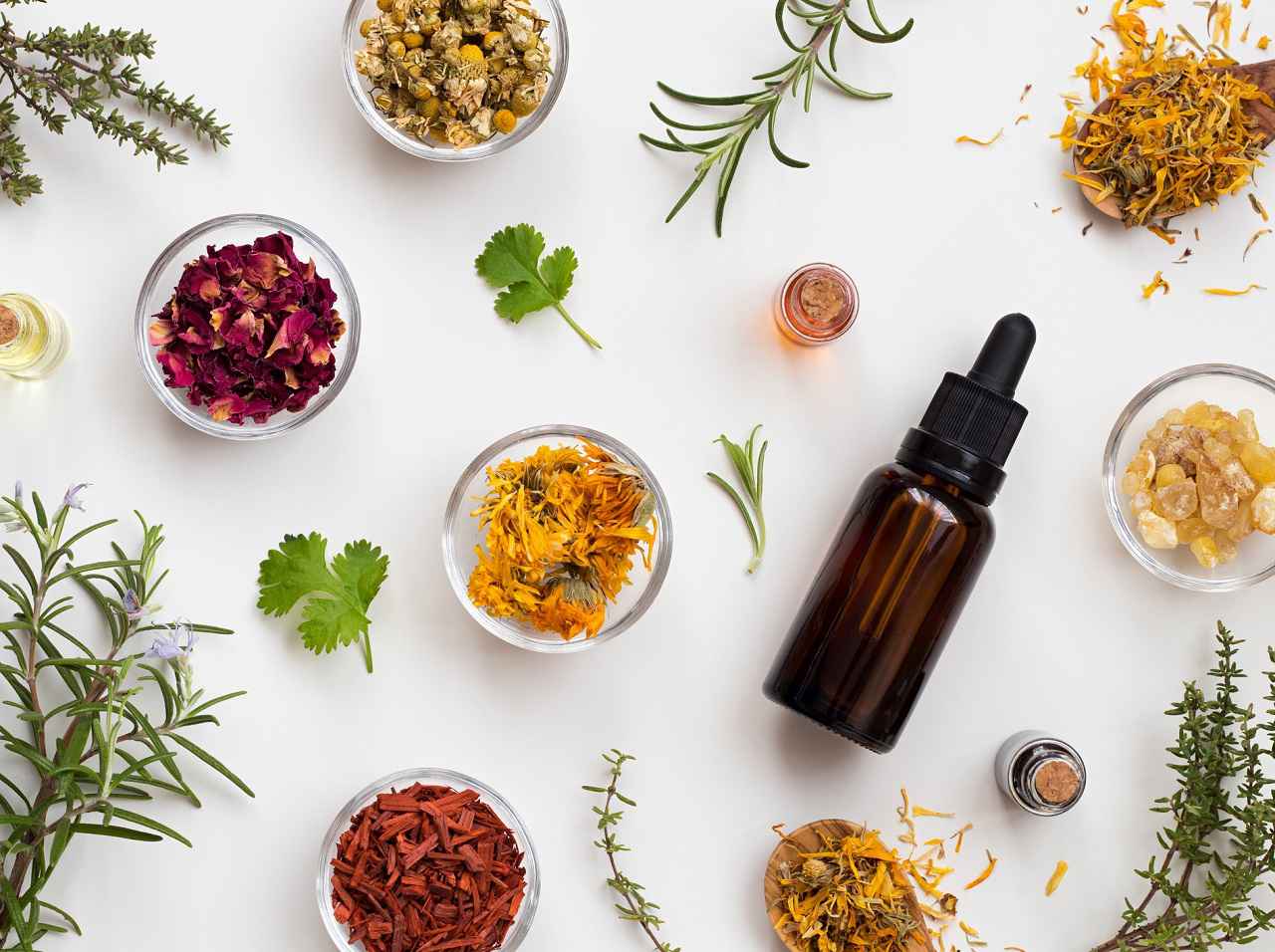 エッセンシャルオイルはどう選ぶ？美肌を作る選び方