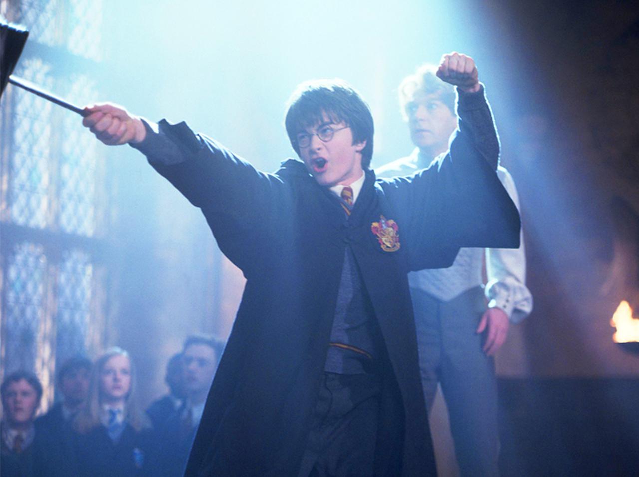 『ハリー・ポッター』、「ホグワーツの地図」が浮き出るマスクがまるで魔法