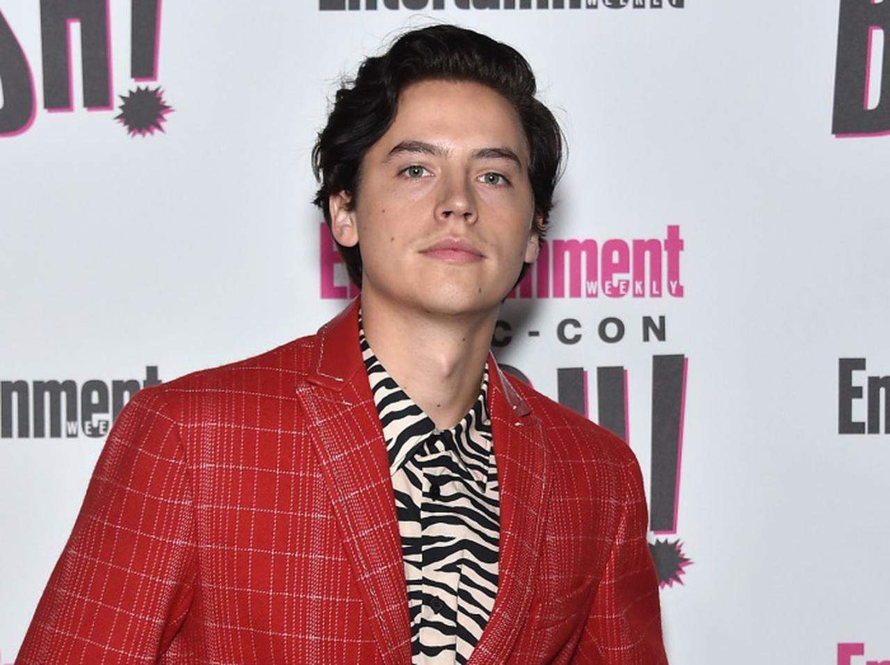 コール・スプラウス、外出自粛で増加中の「ヒゲ男子」の仲間入り