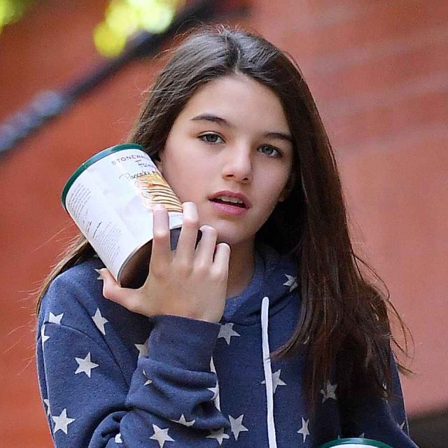 トム・クルーズ娘スリ・クルーズ、14歳で「才能」爆発！母ケイティ・ホームズが報告