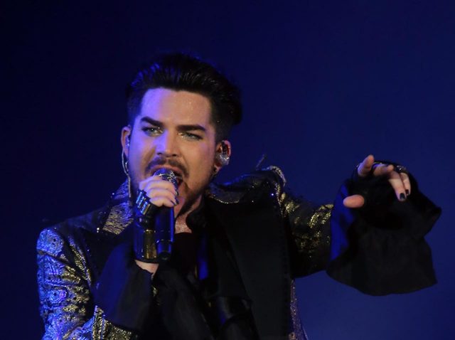 アダム・ランバート、2020年夏に行なおうとしていた“壮大な計画”を明かす