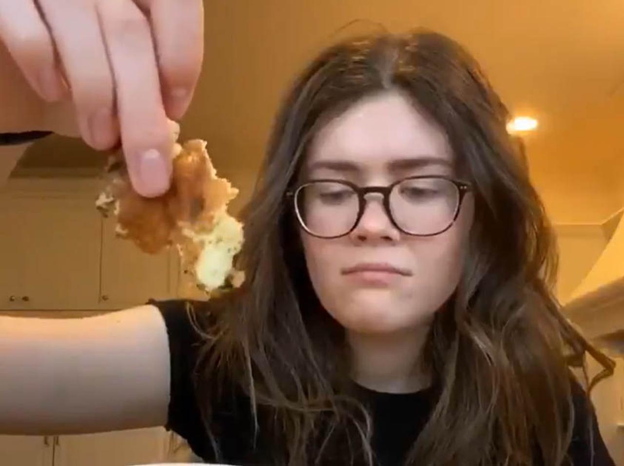 日本のホットケーキ作りに米フードライターが挑戦!難しくて「苦いコメント」