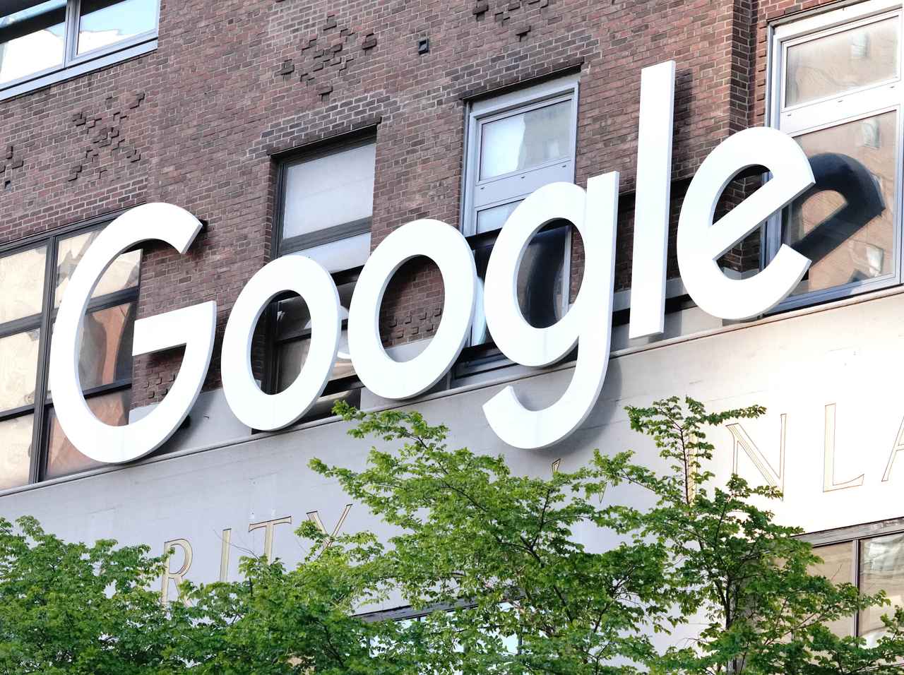 米グーグル、在宅勤務中に「するな」と指示したことに世界中の従業員ガッカリ