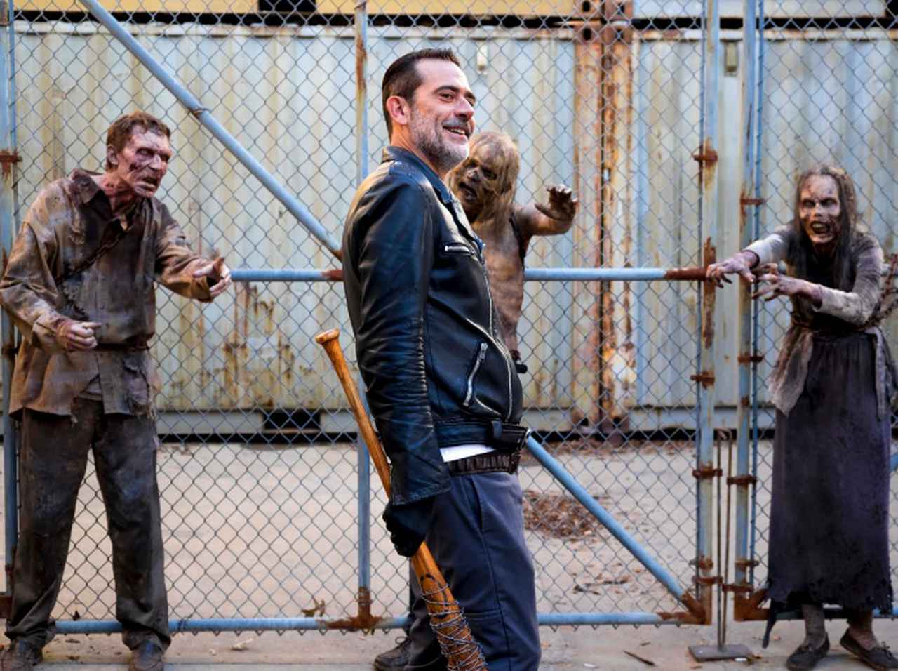 『ウォーキング・デッド』監督が“あの人気キャラ”に「残酷すぎる提案」をしていた