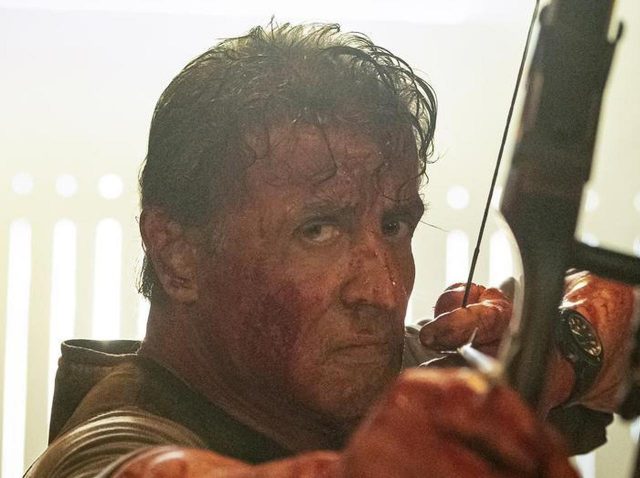 シリーズ原点回帰にして最終章『ランボー　ラスト・ブラッド』日本語吹替版の同時公開決定！