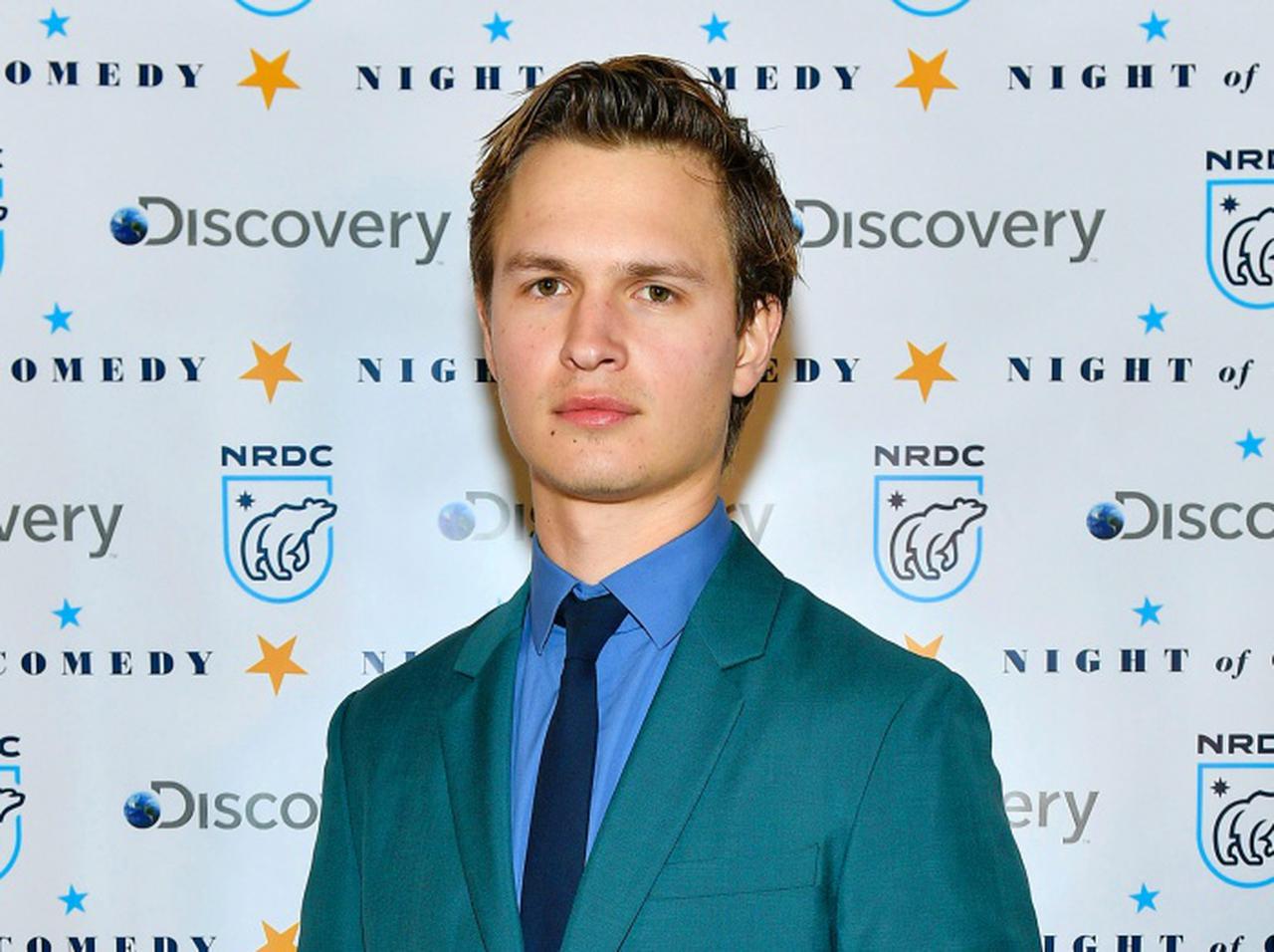 アンセル・エルゴート、17歳少女への性的暴行を否定も「謝罪文の内容」に批判