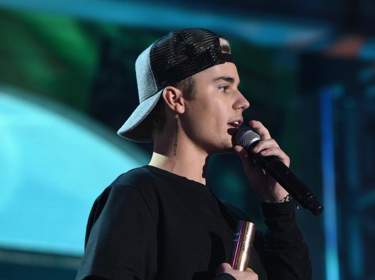 ジャスティン・ビーバー、「性的暴行」を告発した女性2人に22億円の損害賠償請求