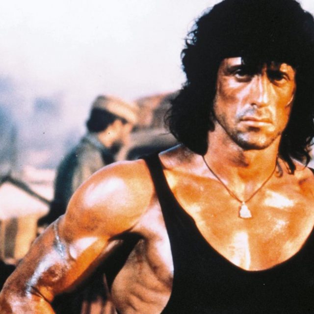 孤独な戦士『ランボー』、最初の脚本では陽気な「相棒」がいる予定だった