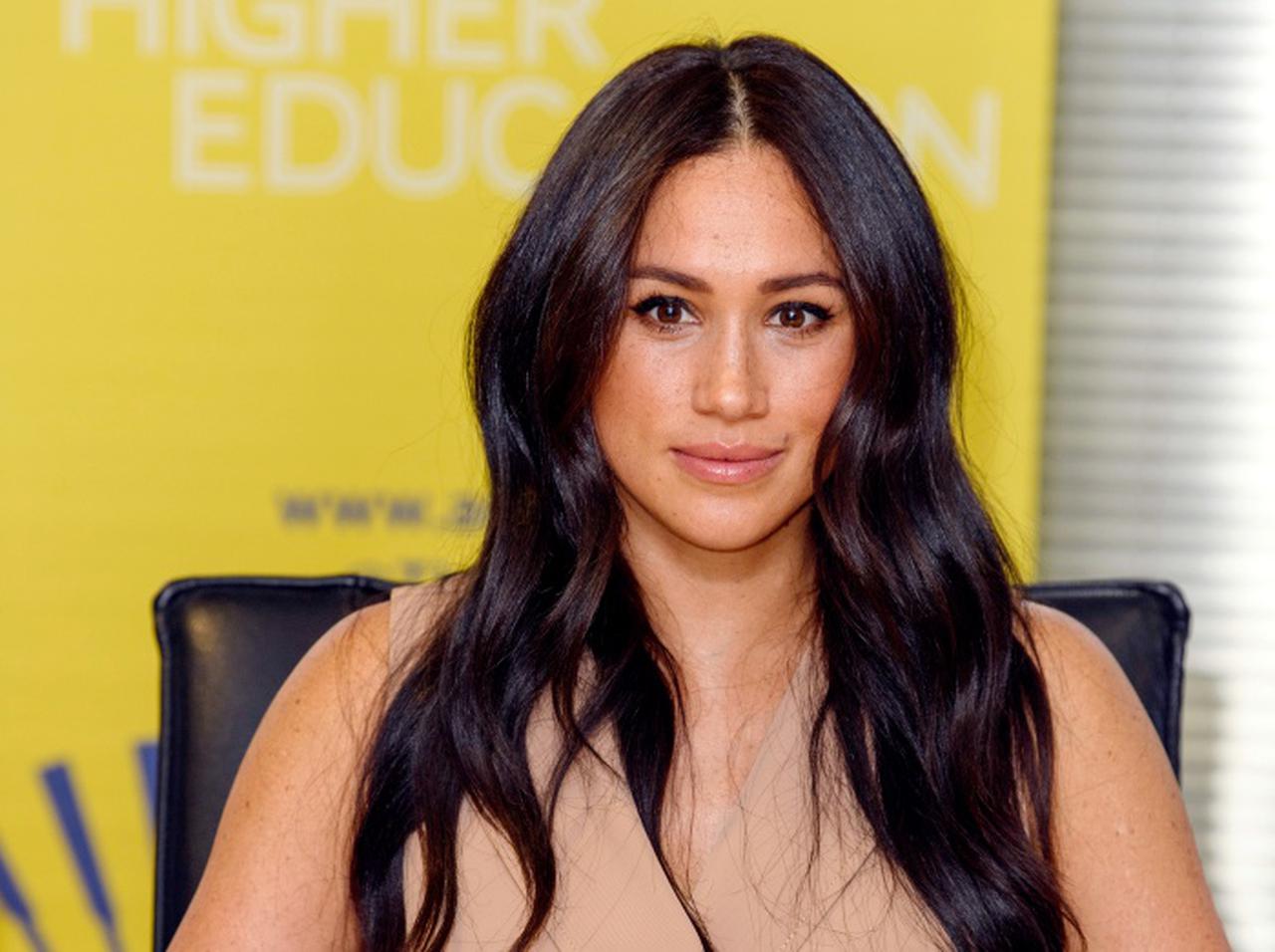 メーガン妃、ヘイトクライムで顔に火傷を負った被害者と個人的に連絡を取る