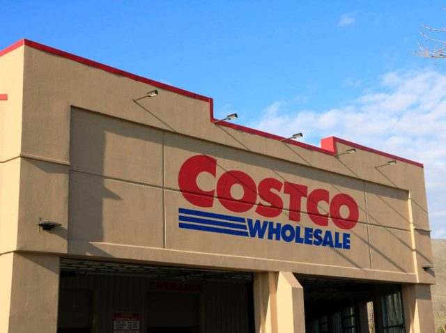 コストコ、試食再開も「新ルール」に“食べるの不可能”の声