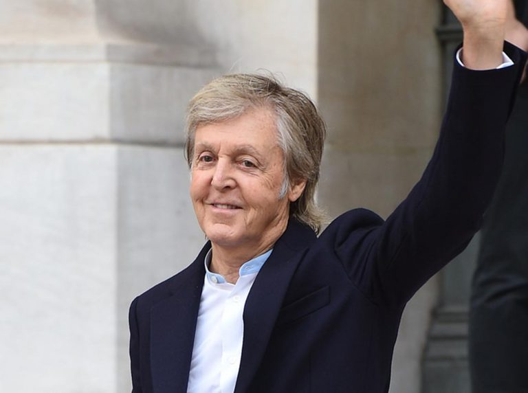 ポール・マッカートニーが78歳に！娘2人が今昔の秘蔵映像＆写真でお祝い