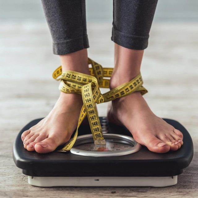 1ヶ月で引き締めたい人必見！有名トレーナーの「スパルタダイエットプラン」
