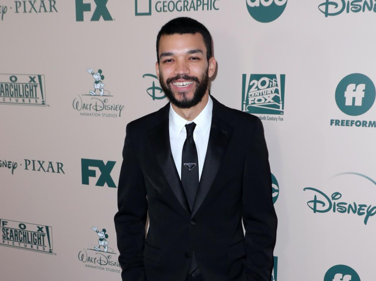 『名探偵ピカチュウ』のジャスティス・スミス、クィアであることを公表【全訳】