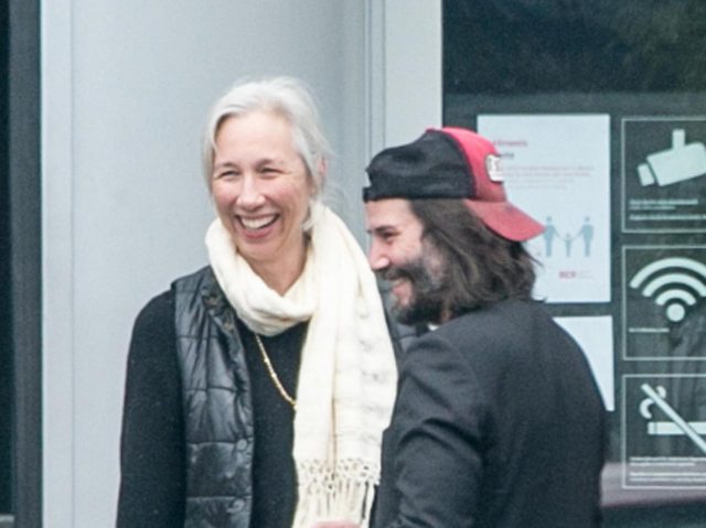 『マトリックス4』撮影再開か、キアヌ・リーブスやキャリーがドイツ入国