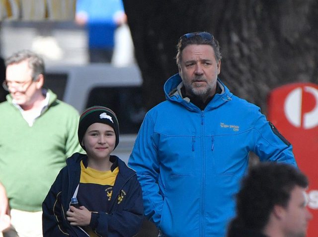 ラッセル・クロウ、Uber Eatsを理由に子供たちが共同での自主隔離生活を拒否