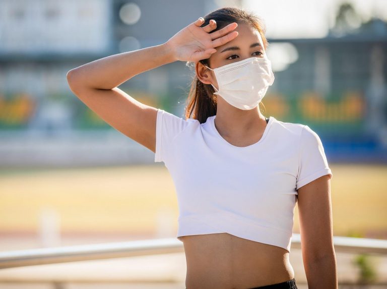 運動中も息苦しくない！高機能マスクをセレブ御用達ブランドが販売