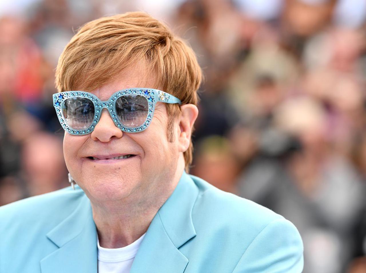 エルトン・ジョン、日本出身アーティストをベタ褒め