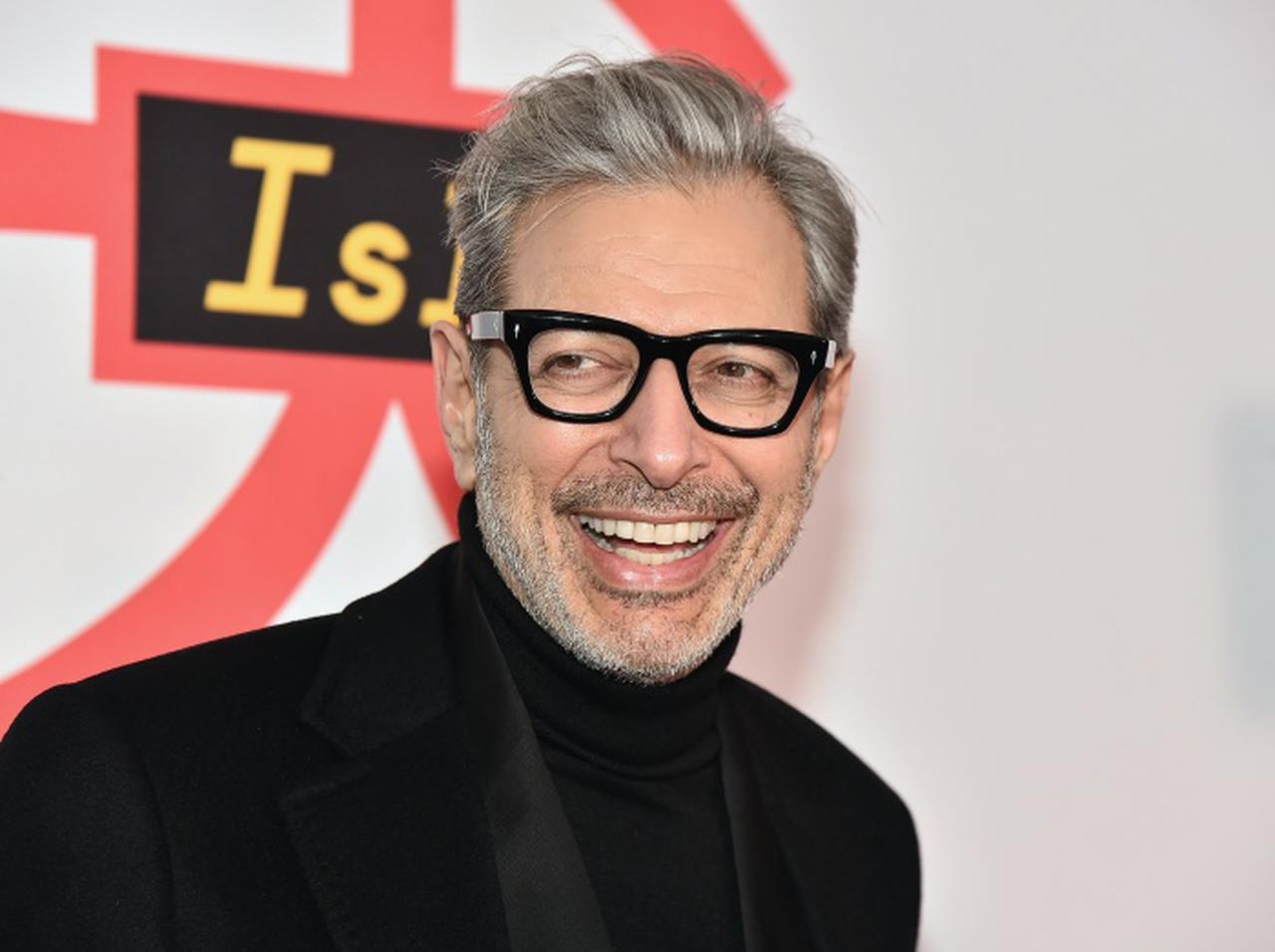 ディズニープラスの『ジェフ・ゴールドブラムの世界探求』より特別インタビュー解禁!