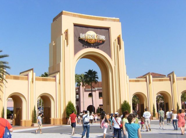 ユニバーサル・スタジオ、コロナ対策であの人気キャラの「見た目」が変わる