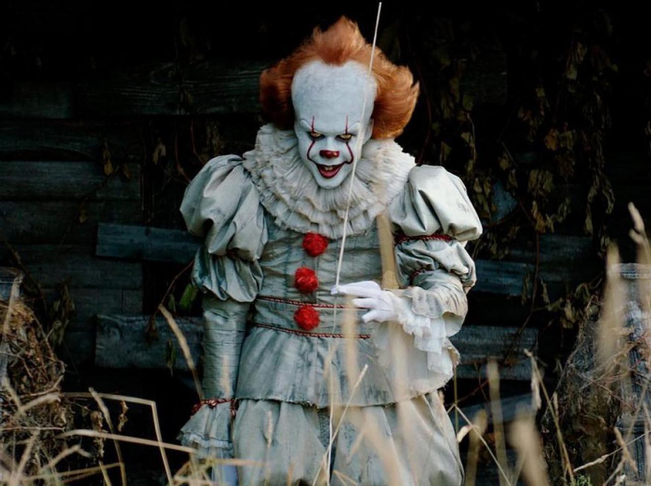 『IT/イット THE END』でベバリーがかぶったあの“赤い液体”の量がえげつない！